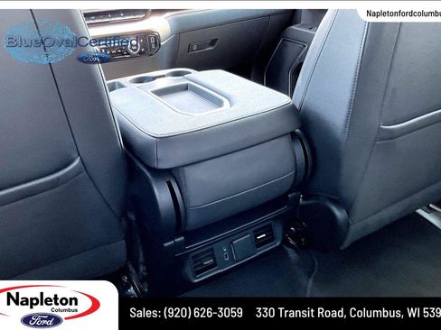 Used 2024 GMC Sierra 1500 SLT AWD/4WD image 32