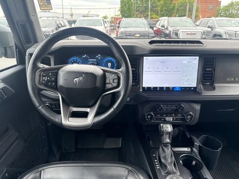 Used 2025 Ford Bronco Badlands AWD/4WD image 14