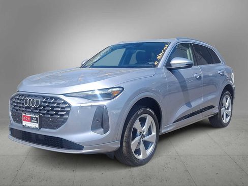 New 2026 Audi Q5 Premium AWD/4WD image 1