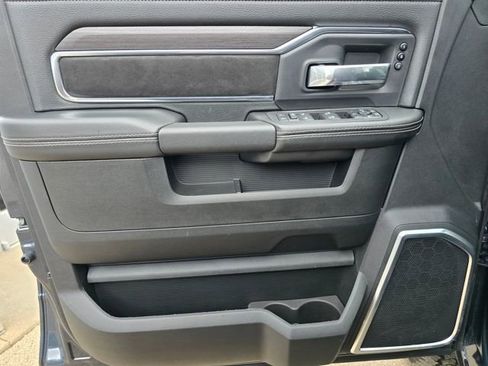 Used 2025 RAM 2500 Laramie w/ Sport Appearance Package image 22