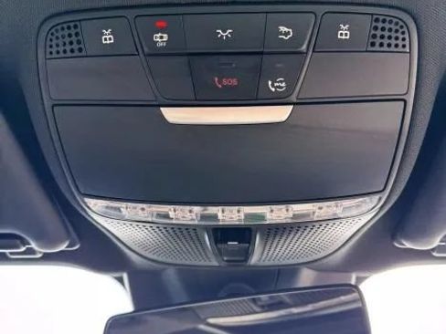 Used 2019 Mercedes-Benz E 300 w/ Premium 1 Package image 41