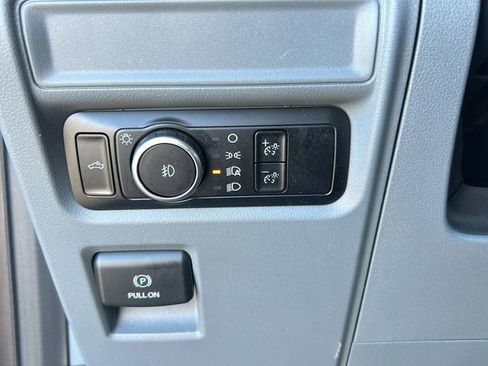 Used 2023 Ford F150 XLT image 13