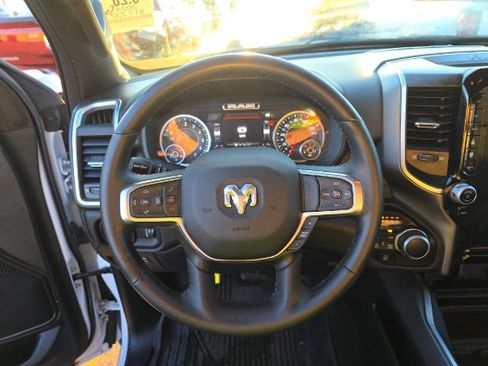 Used 2024 RAM 1500 Big Horn AWD/4WD image 9