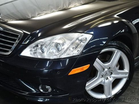 Used 2008 Mercedes-Benz S 550 4MATIC image 3