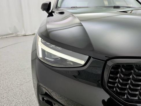 New 2026 Volvo XC40 B5 Plus w/ Protection Package Premier AWD/4WD image 27