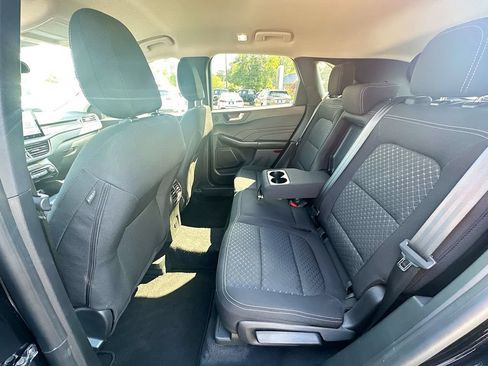 Used 2023 Ford Escape Active w/ Tech Pack #2 AWD/4WD image 17