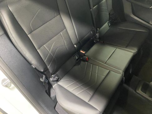 Used 2025 BMW X2 xDrive28i w/ Premium Package image 17