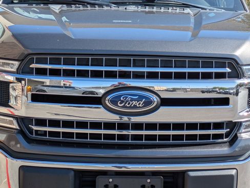 Used 2019 Ford F150 XLT w/ Equipment Group 302A Luxury AWD/4WD image 8