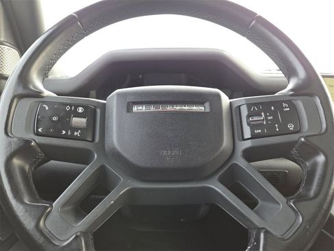 Used 2024 Land Rover Defender 130 X-Dynamic SE image 22