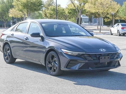New 2026 Hyundai Elantra Sport image 3