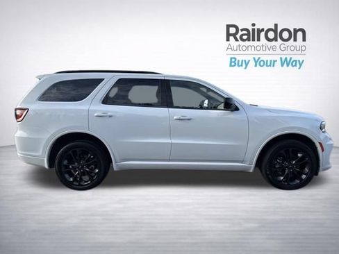 Used 2023 Dodge Durango SXT w/ SXT Blacktop Group AWD/4WD image 8