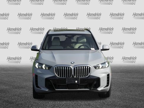 Used 2026 BMW X5 xDrive40i w/ Executive Package AWD/4WD image 3