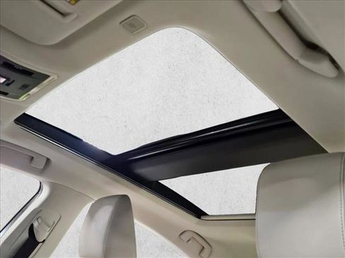 Used 2023 Lexus ES 350 w/ Premium Package image 14