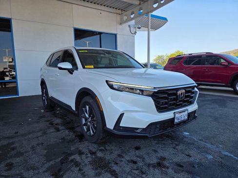 Used 2026 Honda CR-V EX-L image 3