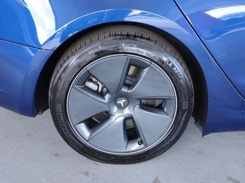 Used 2022 Tesla Model 3 Long Range image 5