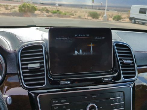 Used 2018 Mercedes-Benz GLE 350 image 23