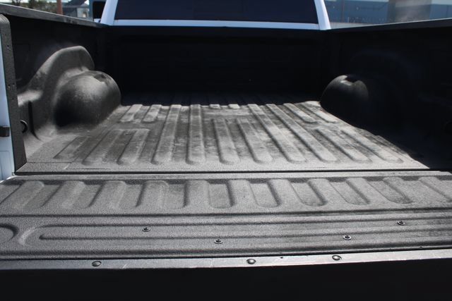 Used 2020 RAM 3500 Laramie w/ Night Edition AWD/4WD image 15