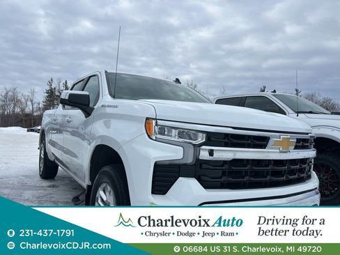 Used 2022 Chevrolet Silverado 1500 LT AWD/4WD image 1