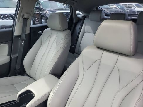 Used 2024 Acura Integra FWD image 18