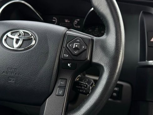 Used 2018 Toyota Sequoia Limited AWD/4WD image 10