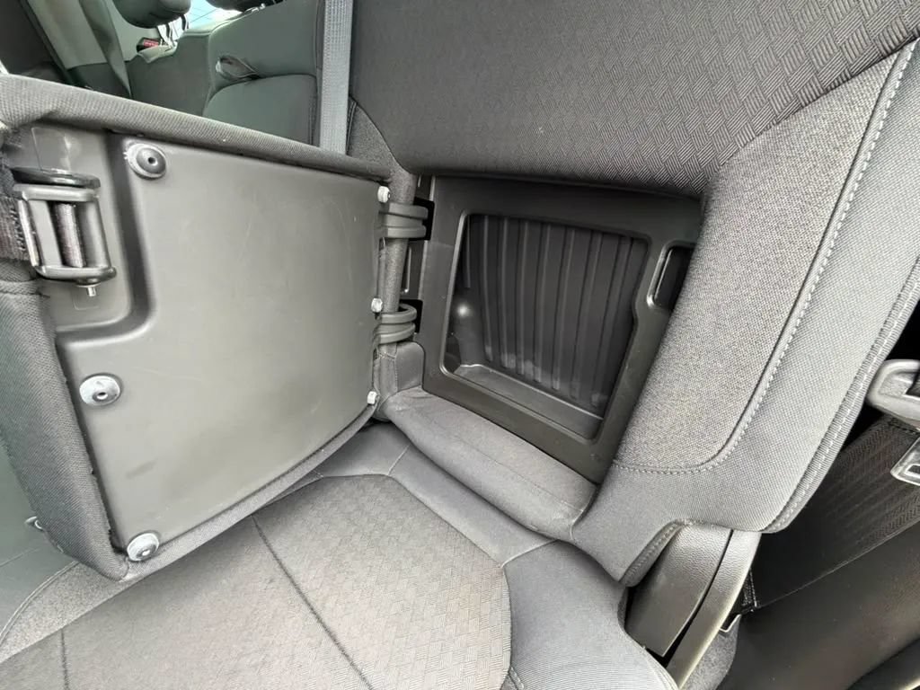 Used 2019 Chevrolet Silverado 1500 RST w/ All-Star Edition RWD image 24