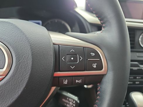 Used 2019 Lexus RX 350L FWD image 19