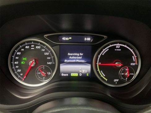 Used 2017 Mercedes-Benz B 250e image 14