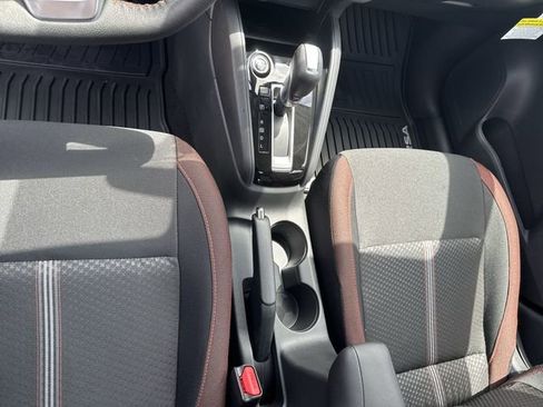 New 2025 Nissan Versa SR w/ Trunk Package image 22