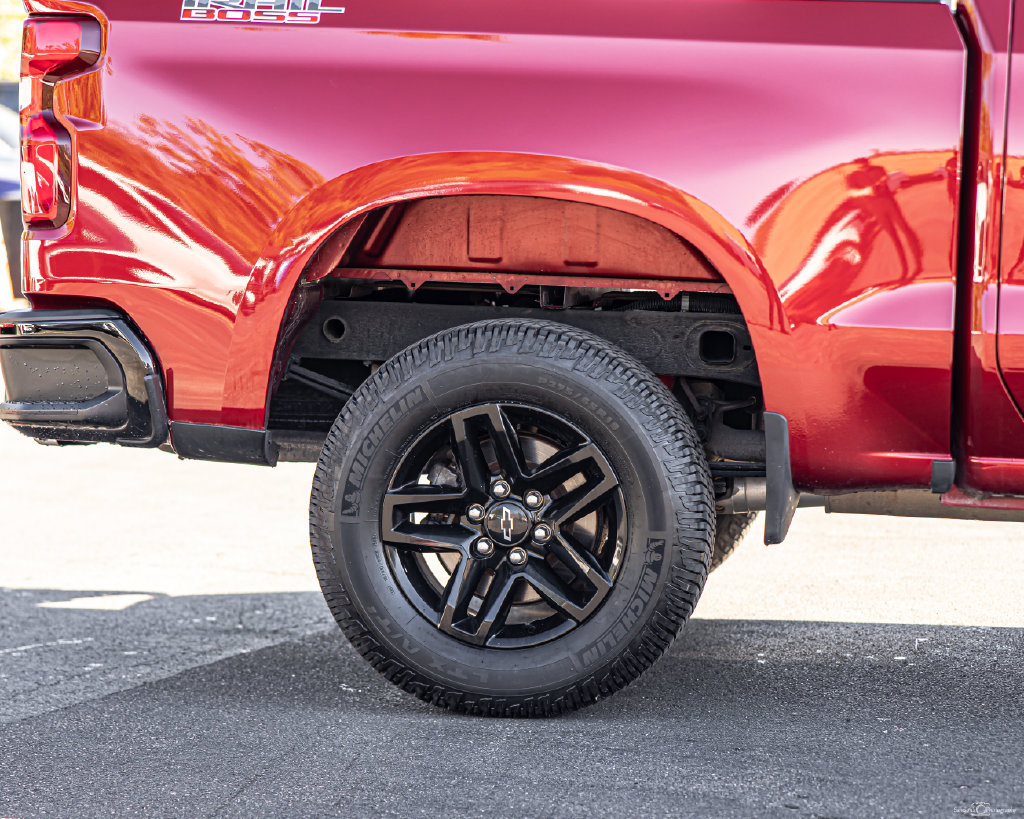 Used 2021 Chevrolet Silverado 1500 Custom Trail Boss w/ LPO, Dark Essentials Package AWD/4WD image 10