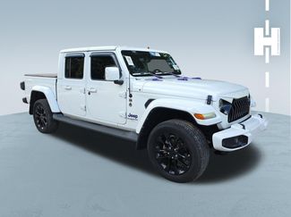 Used 2022 Jeep Gladiator Overland AWD/4WD video 1