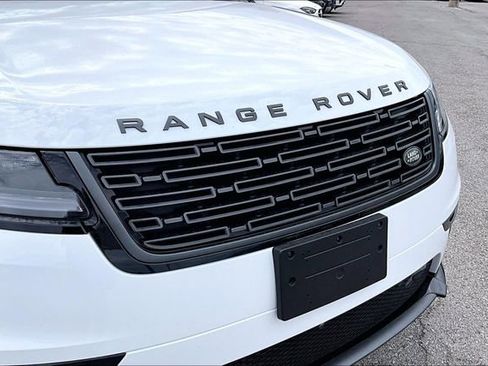 Used 2026 Land Rover Range Rover Velar Dynamic SE AWD/4WD image 27