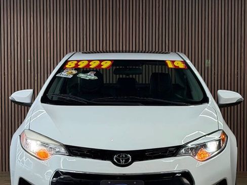 Used 2014 Toyota Corolla S FWD image 2