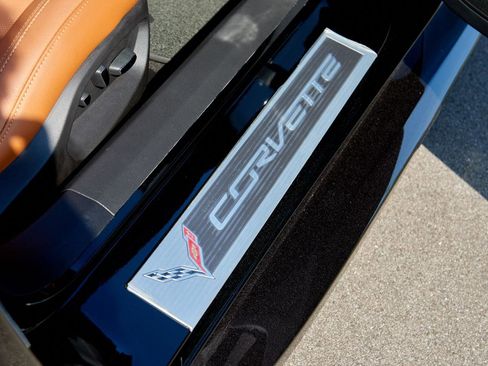 Used 2019 Chevrolet Corvette Z06 RWD image 36