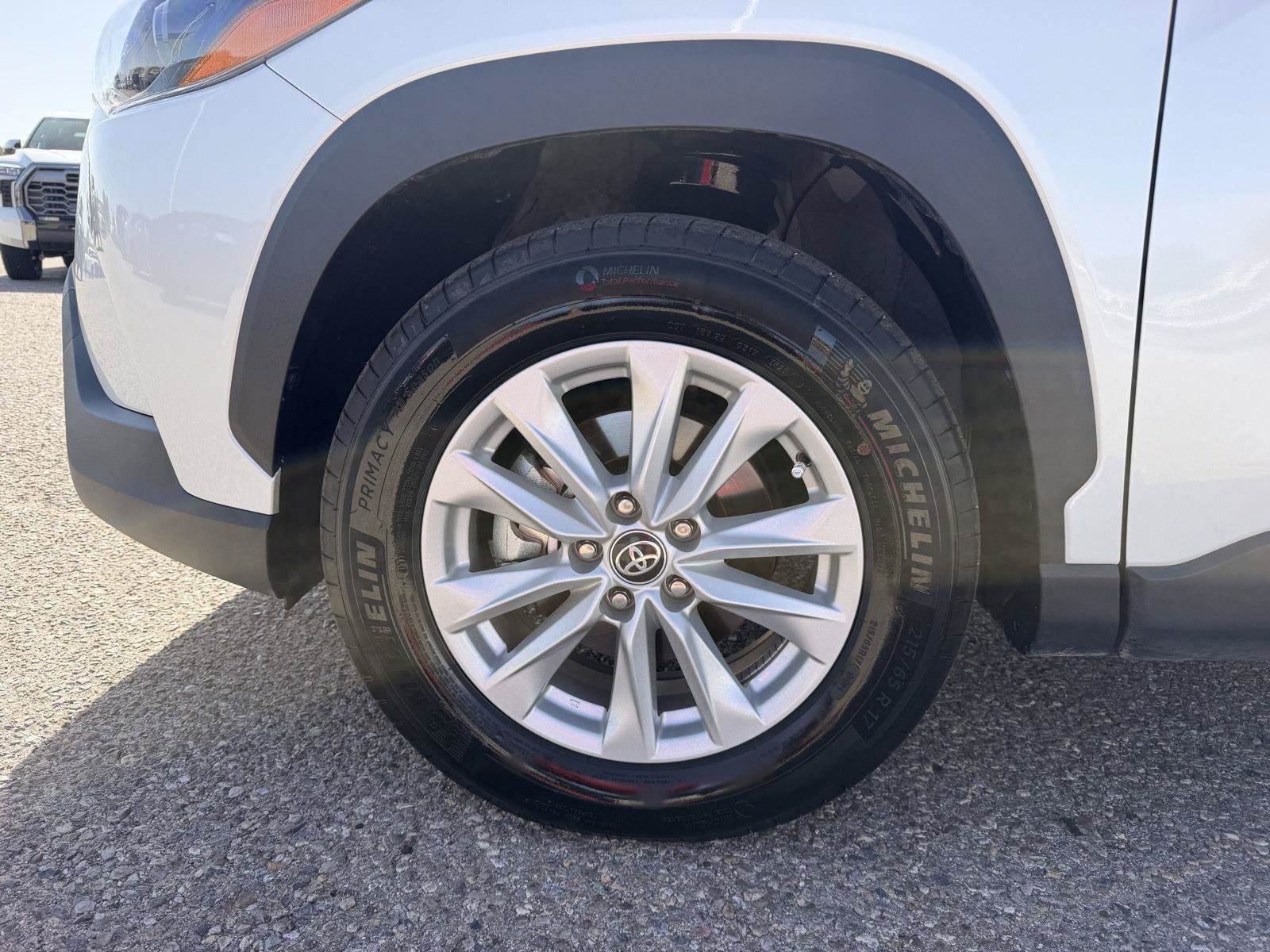 Used 2026 Toyota Corolla Cross LE w/ Moonroof Package FWD image 40