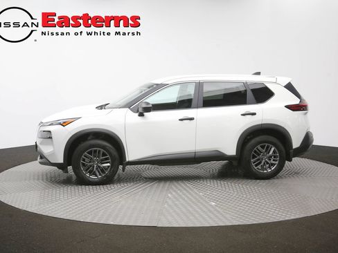 Used 2023 Nissan Rogue S AWD/4WD image 59