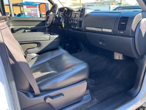 Used 2013 Chevrolet Silverado 3500 LT w/ Convenience Package image 36