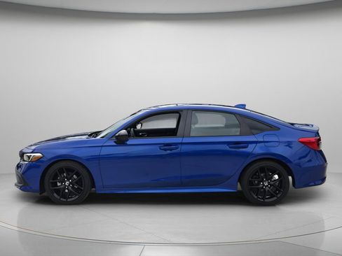 Certified 2024 Honda Civic Sport image 4