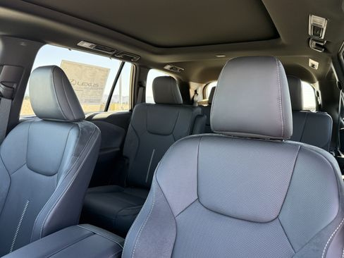 New 2026 Lexus TX 550h AWD Plug-In Hybrid w/ Technology Package image 19