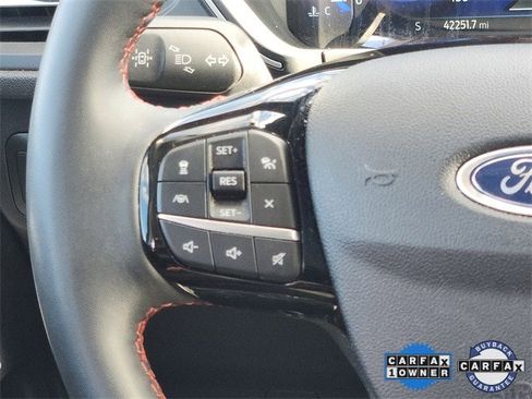 Certified 2022 Ford Escape SEL w/ SEL Stealth AWD Package image 14