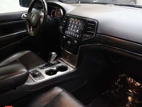 Used 2021 Jeep Grand Cherokee Limited w/ Luxury Group II AWD/4WD image 10