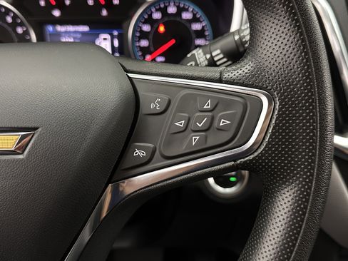 Used 2023 Chevrolet Equinox LT image 21