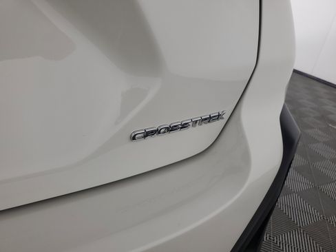 Used 2025 Subaru Crosstrek 2.0i Premium w/ Crosstrek Mirror Package image 32