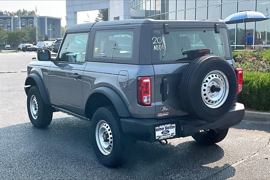 New 2026 Ford Bronco 2-Door AWD/4WD image 3