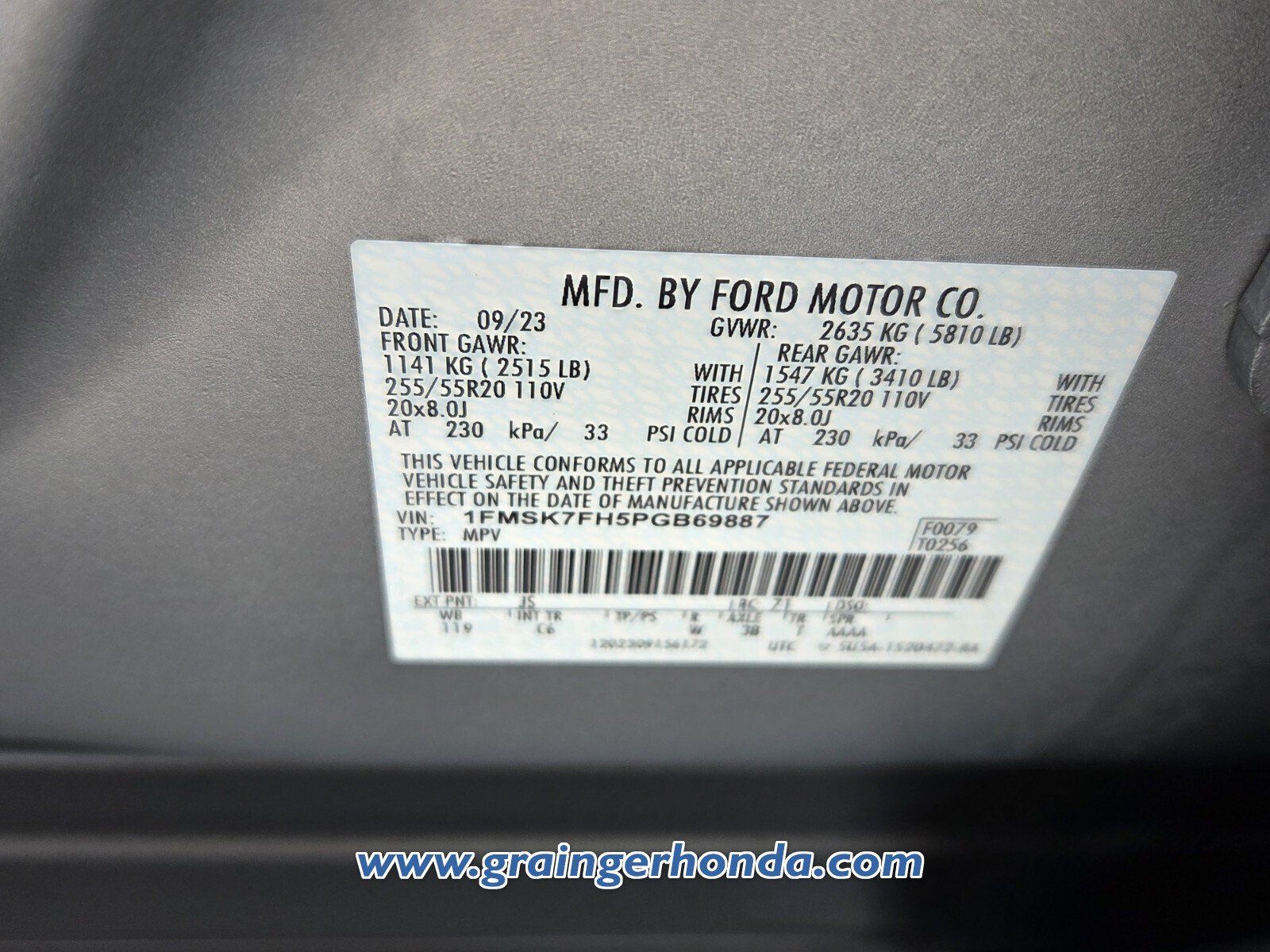 Used 2023 Ford Explorer Limited RWD image 17