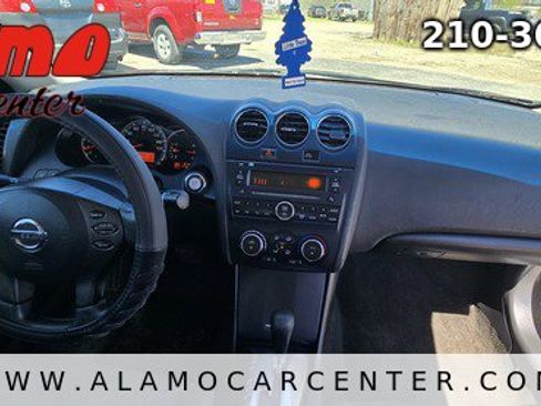 Used 2012 Nissan Altima 2.5 S FWD image 17