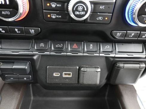 Used 2021 GMC Sierra 1500 SLT w/ SLT Convenience Package image 26