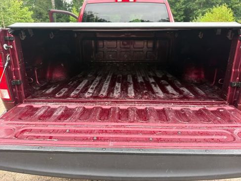 Used 2018 RAM 1500 Express w/ Express Value Package AWD/4WD image 22