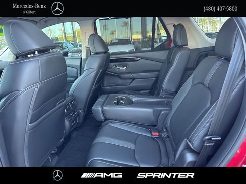 Used 2023 Honda Pilot Touring image 19