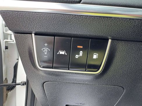 Used 2021 Kia Stinger GT1 RWD image 15