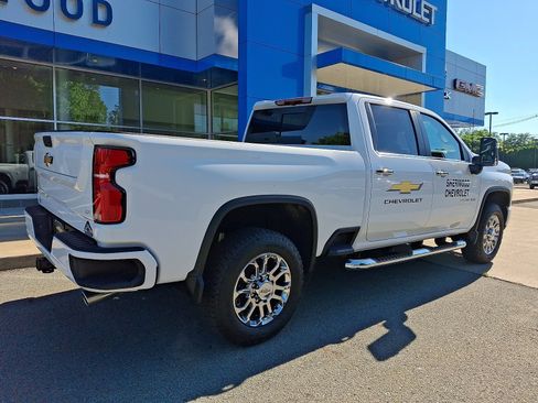 New 2026 Chevrolet Silverado 2500 LT w/ Z71 Chrome Sport Edition AWD/4WD image 6